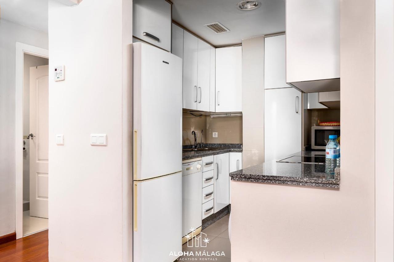 Torremolinos Beachfront 202 By Alohamalaga Εξωτερικό φωτογραφία