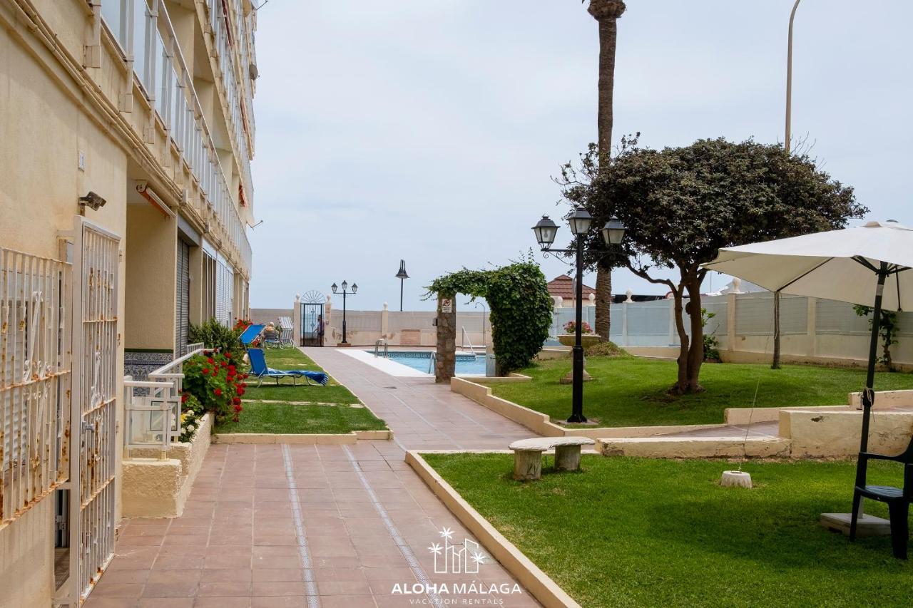 Torremolinos Beachfront 202 By Alohamalaga Εξωτερικό φωτογραφία