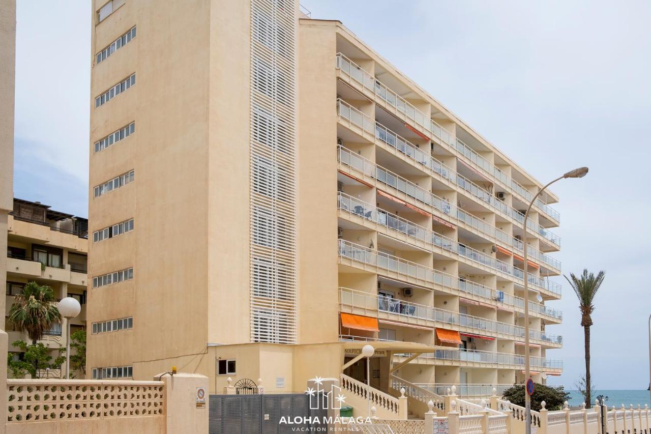 Torremolinos Beachfront 202 By Alohamalaga Εξωτερικό φωτογραφία